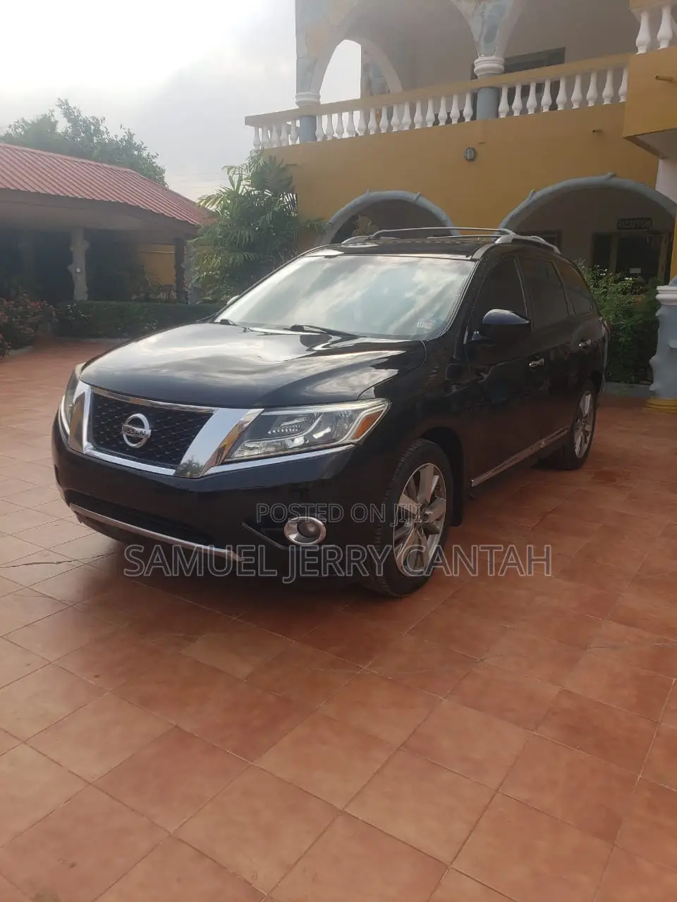 Nissan Pathfinder Platinum 4dr SUV 4WD (3.5L 6cyl CVT) 2015 Black