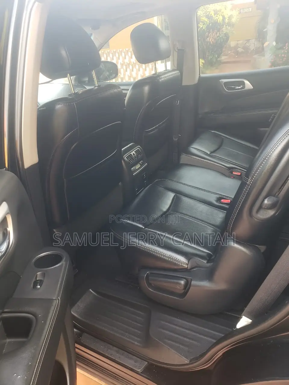 Nissan Pathfinder Platinum 4dr SUV 4WD (3.5L 6cyl CVT) 2015 Black