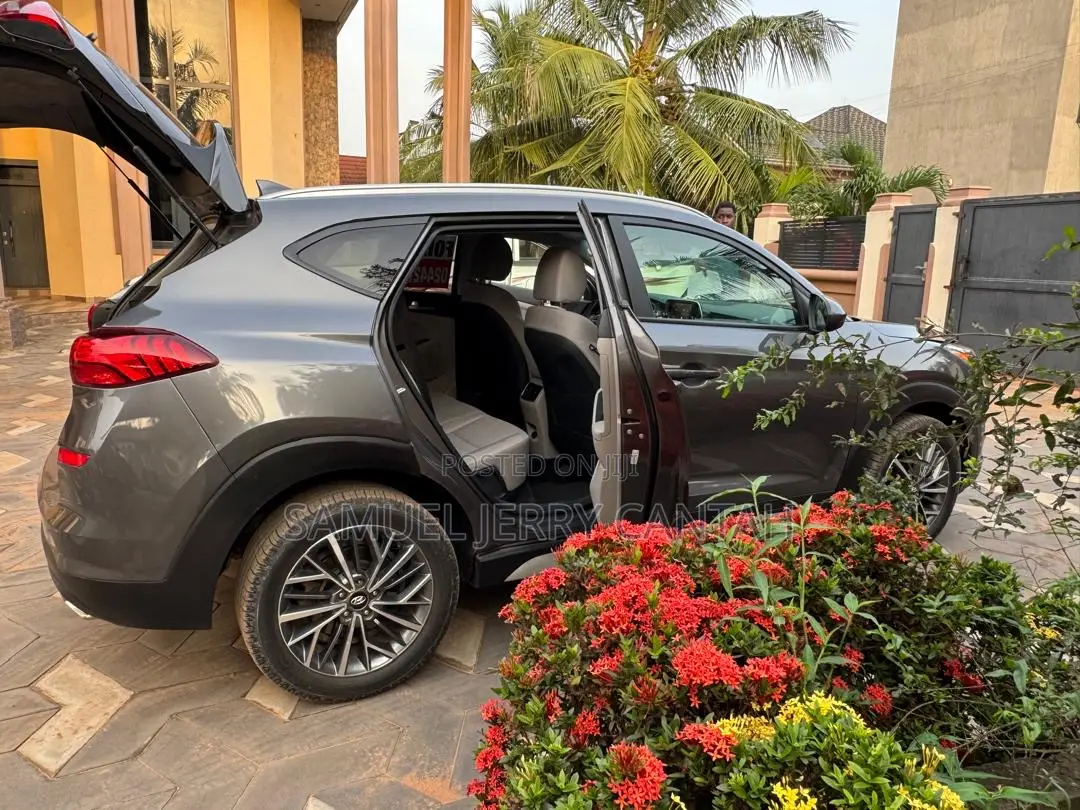 Hyundai Tucson SE AWD 2020 Gray