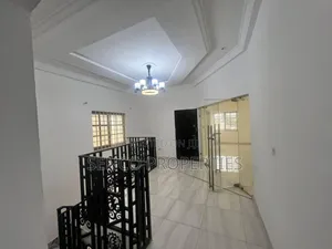 5bdrm House in Adenta for rent