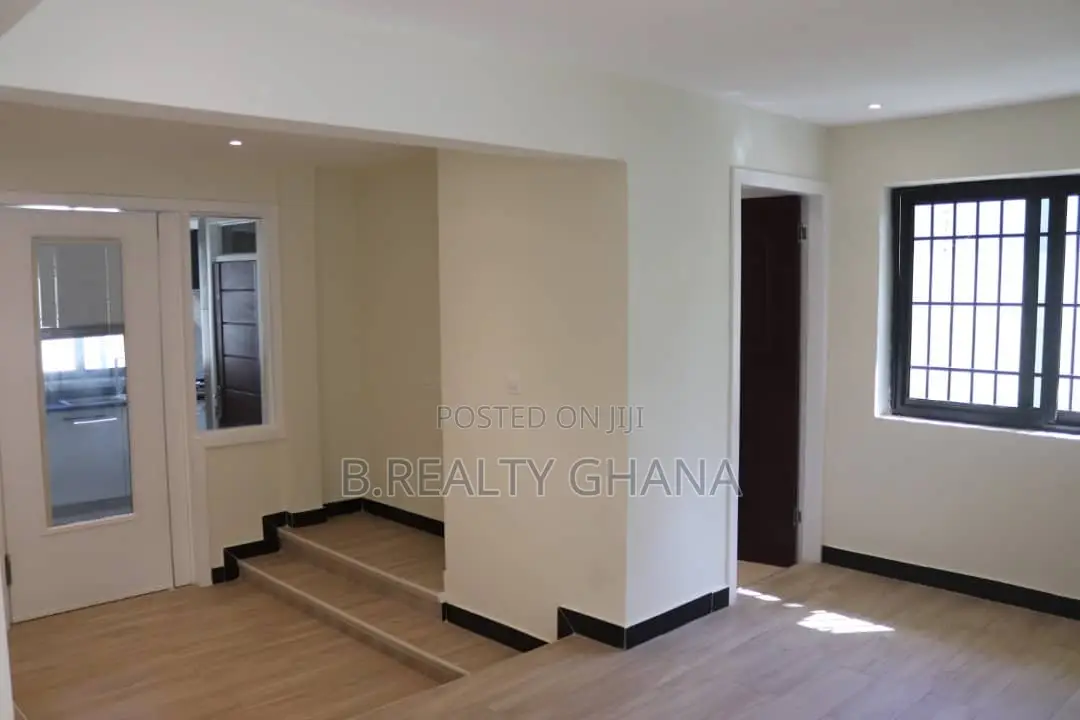 3bdrm House in Airport Residential Area for rent