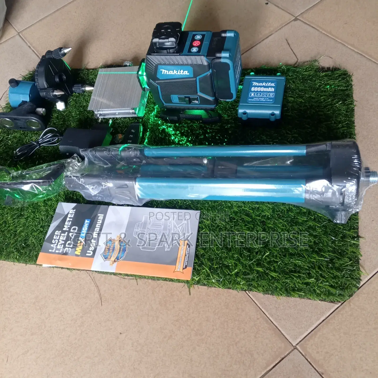 Laser Level (Brand New Makita 16 Lines,360)