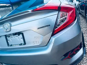 Honda Civic EX-L 2dr Coupe (1.5L 4cyl) 2017 Silver
