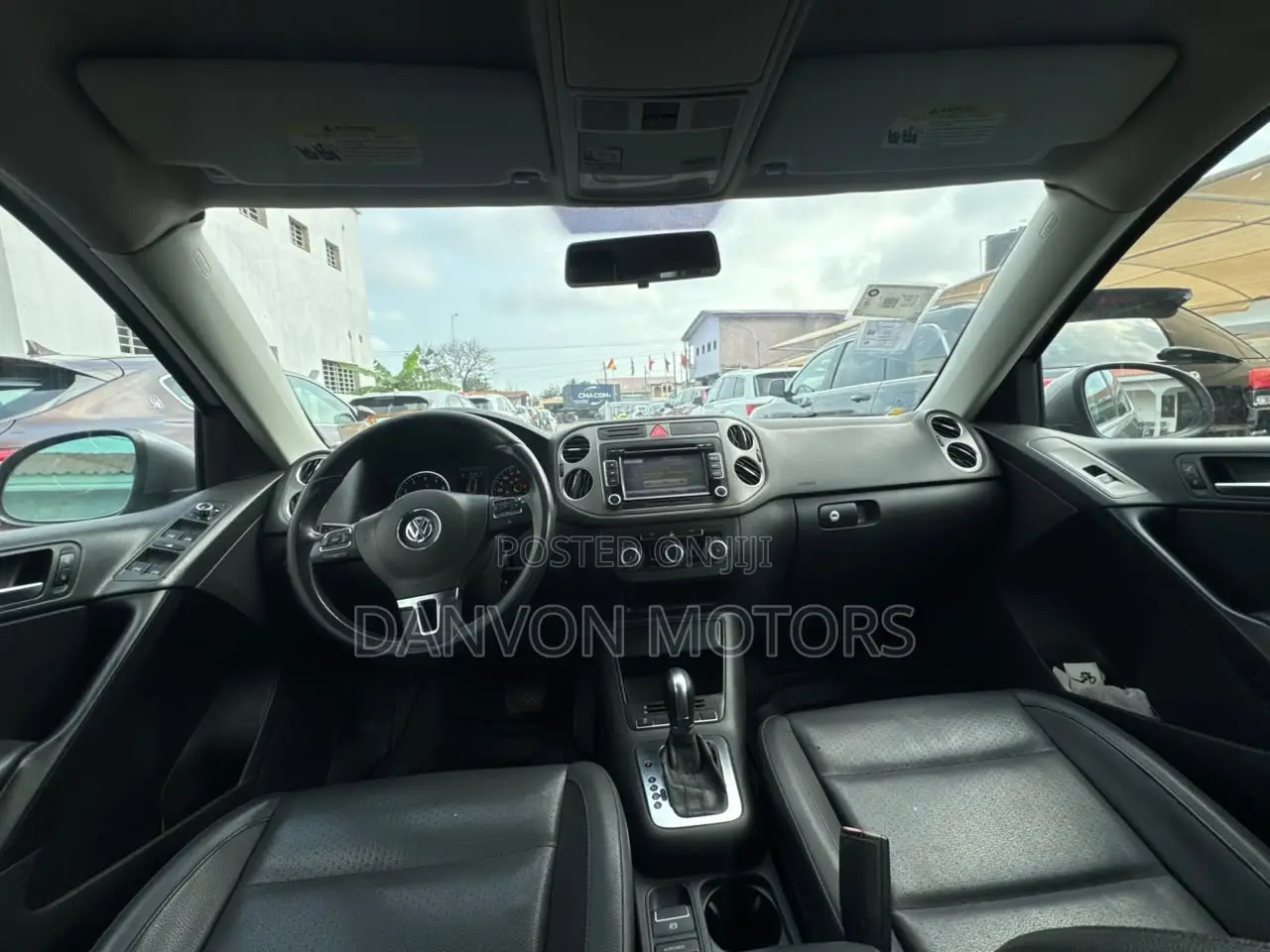 Volkswagen Tiguan SE 2011 Gray