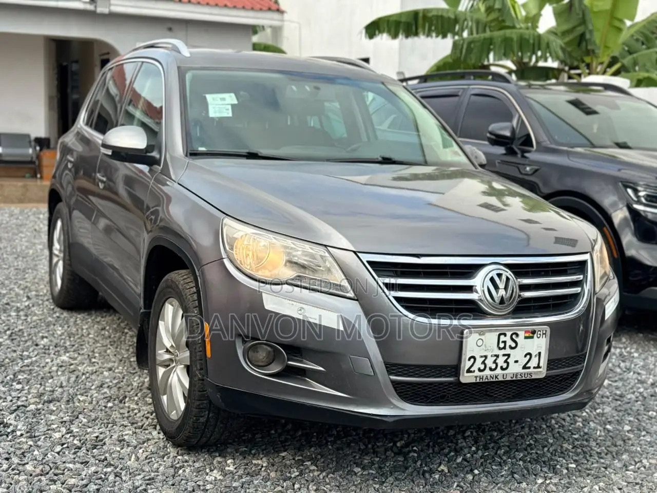 Volkswagen Tiguan SE 2011 Gray
