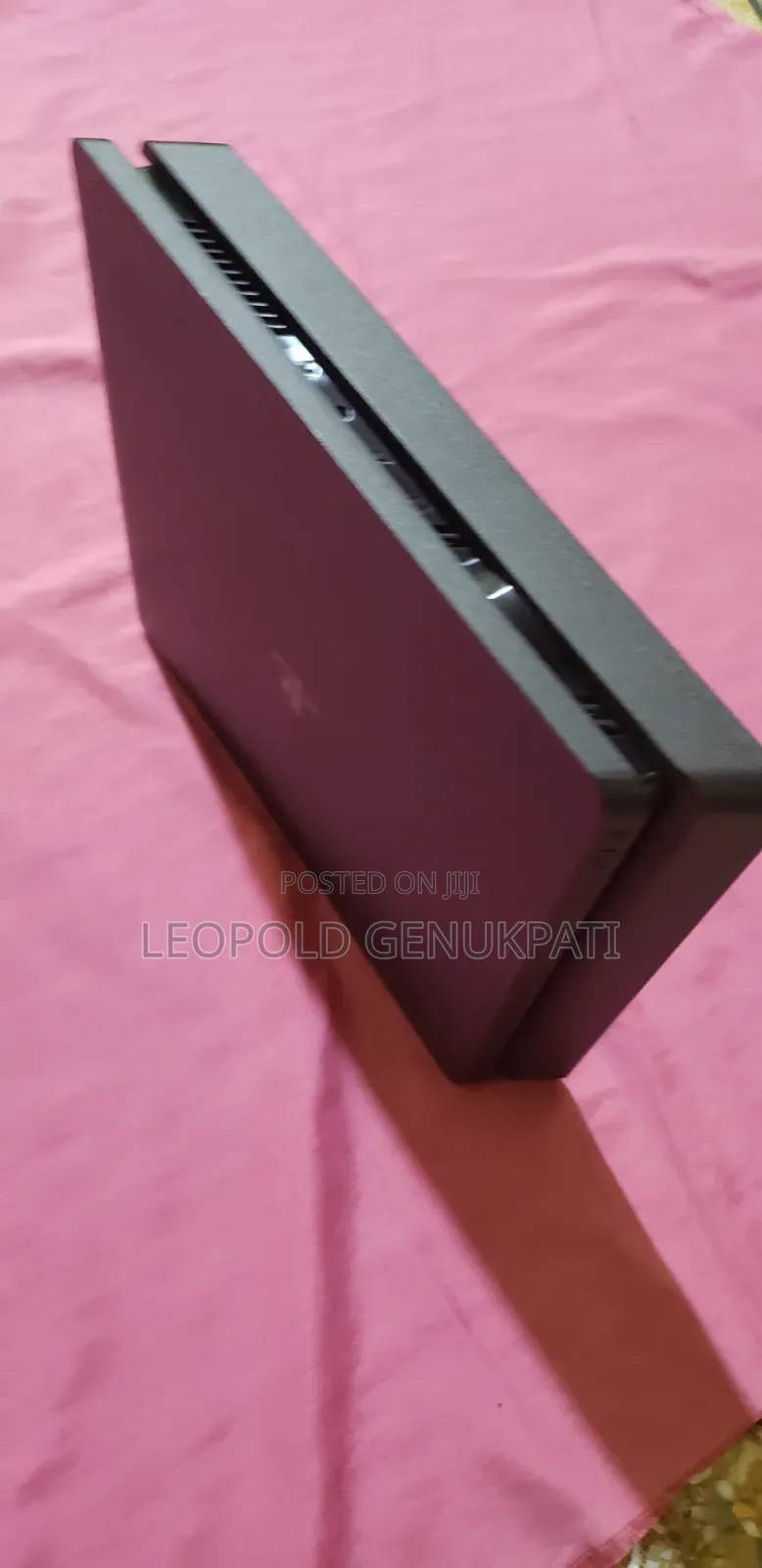 Ps4 Game Console and Games