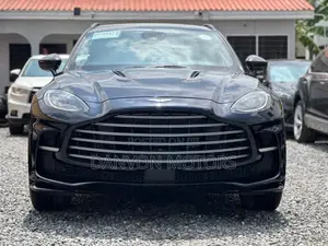 Aston Martin DBX707 Base AWD 2024 Blue