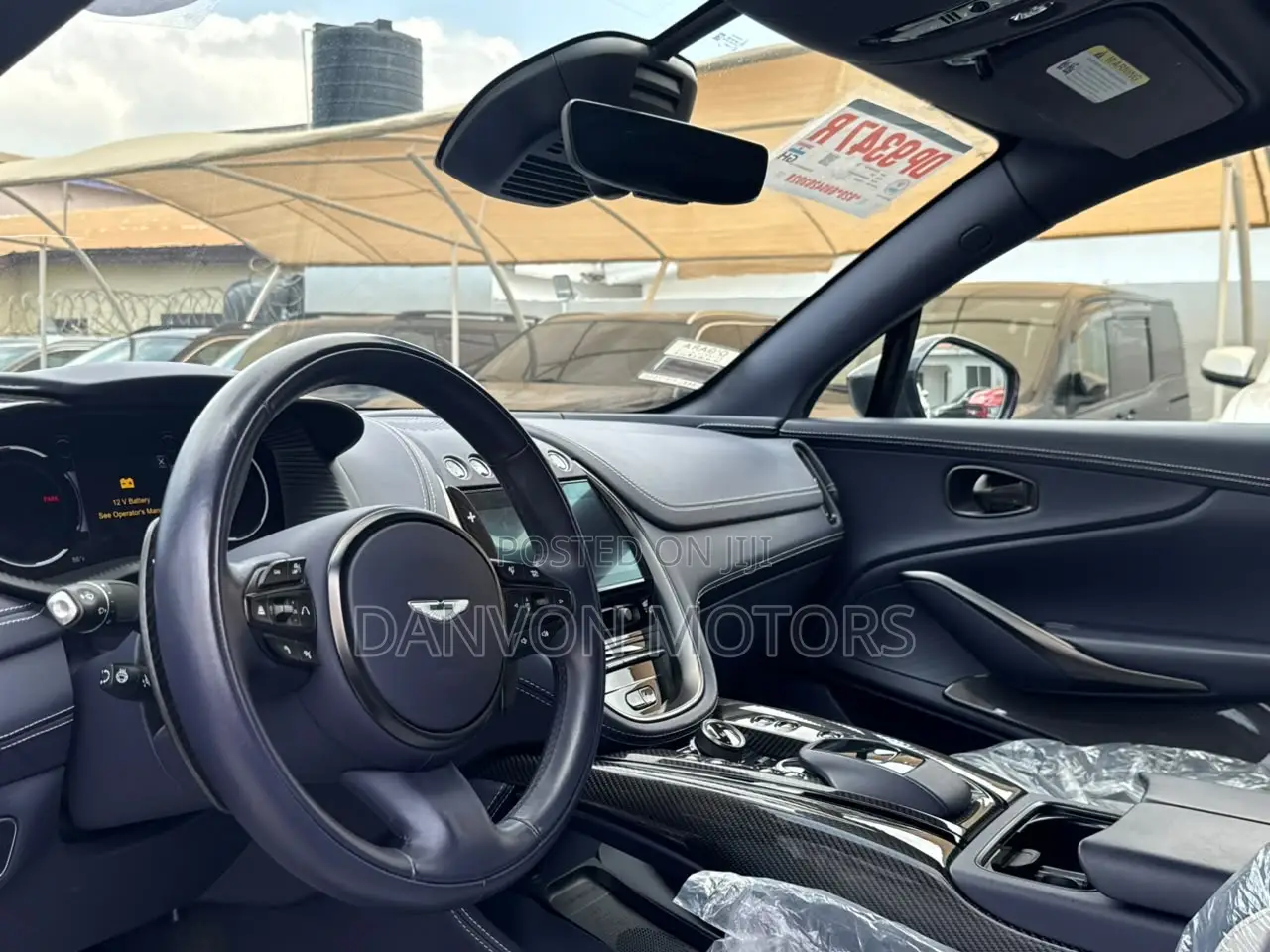 Aston Martin DBX707 Base AWD 2024 Blue