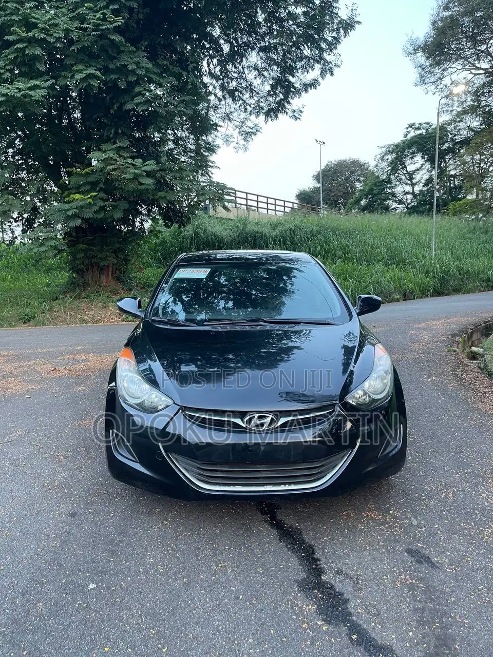 Hyundai Elantra Limited Sedan FWD (1.8L 4cyl 6A) 2013 Black