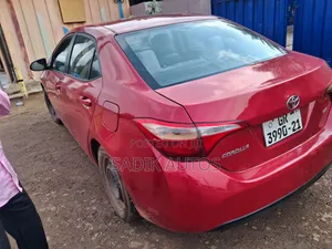 Toyota Corolla 2015 Red