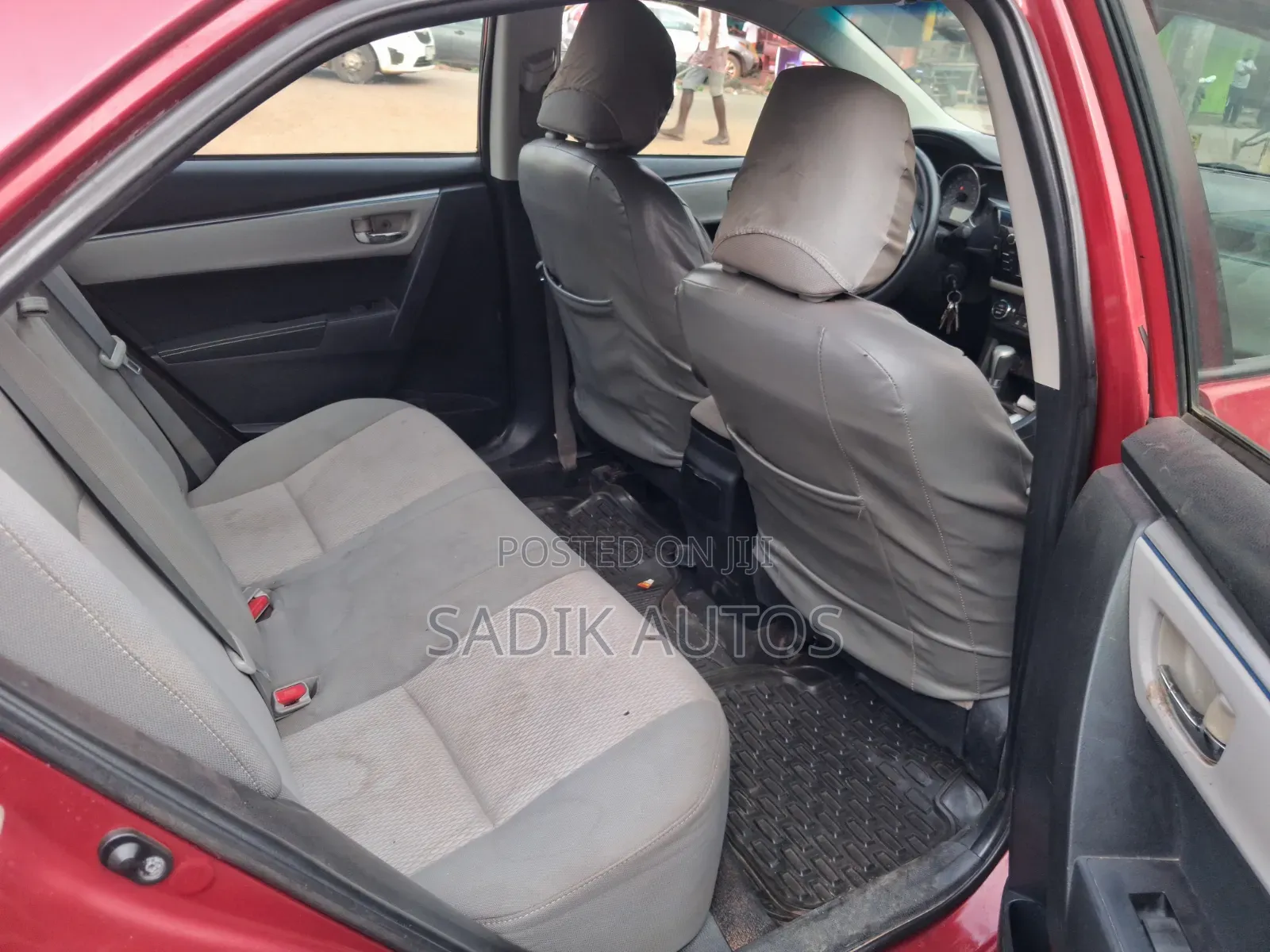 Toyota Corolla 2015 Red