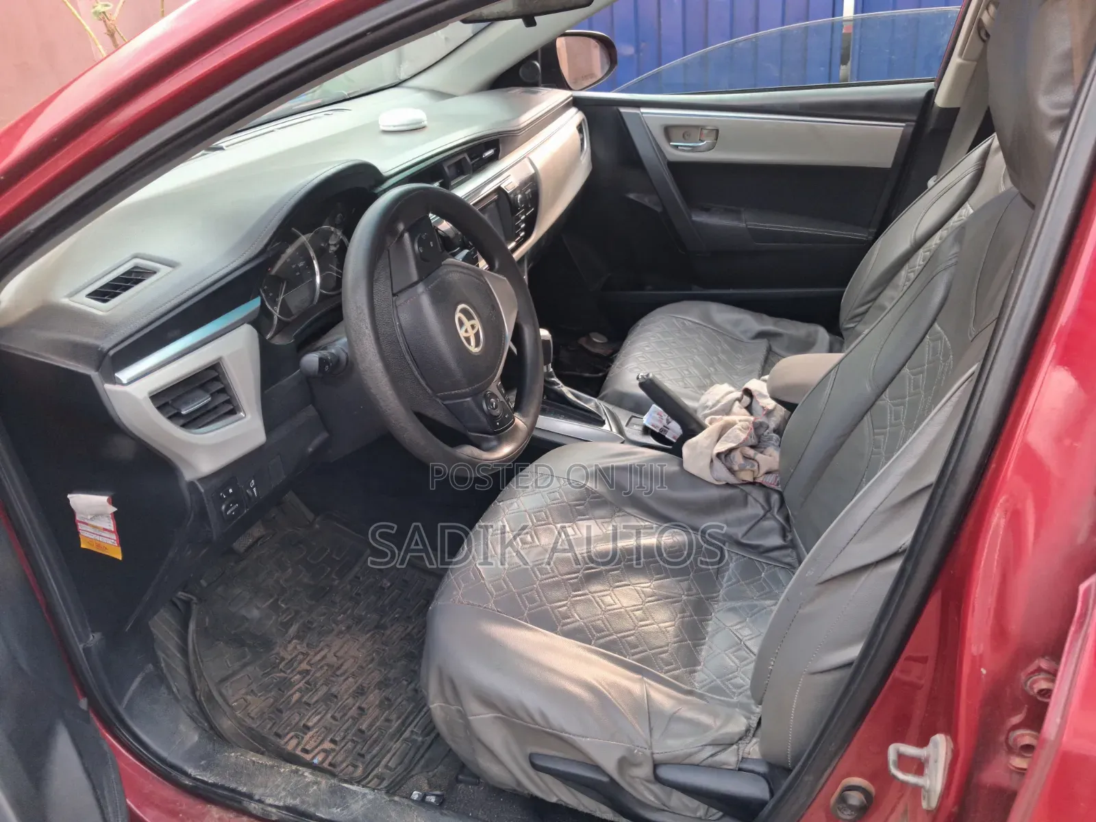 Toyota Corolla 2015 Red