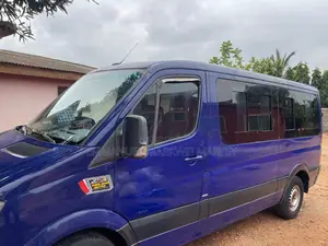Mercedes-Benz Sprinter 2004 Blue