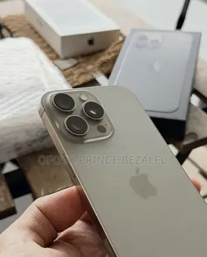 Apple iPhone 16 Pro Max 256 GB Gray