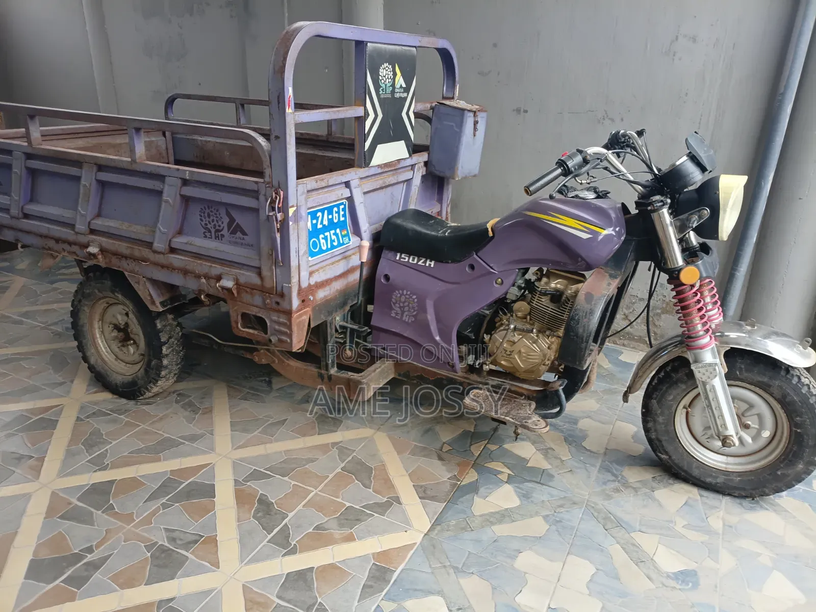 Royal RY150 2024