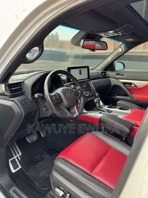 Lexus LX 600 2023 White
