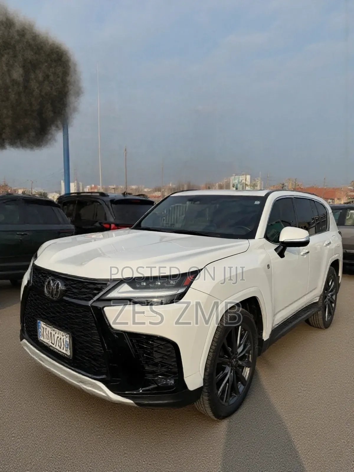 Lexus LX 600 2023 White
