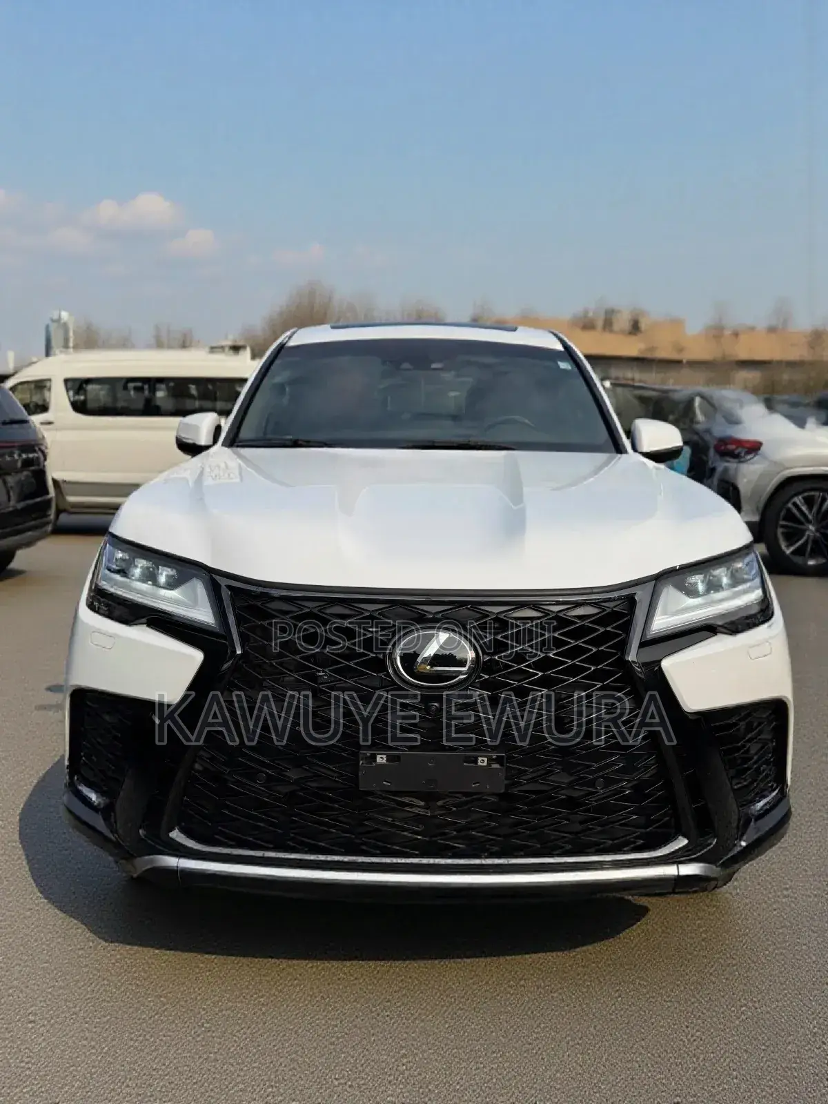 Lexus LX 600 2023 White