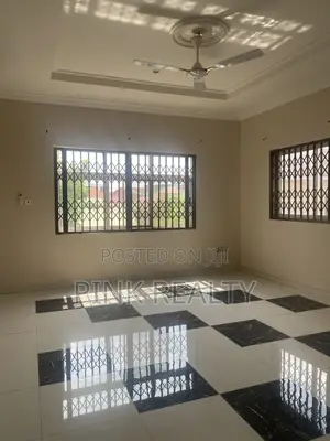 4bdrm House in East Legon for rent