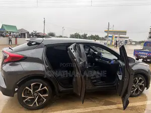Toyota C-HR 2021 Black