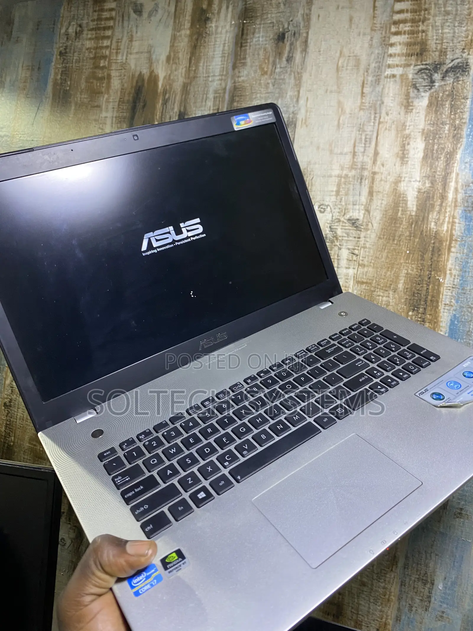 Laptop Asus A52N 16GB Intel Core i7 HDD+SSD 256GB