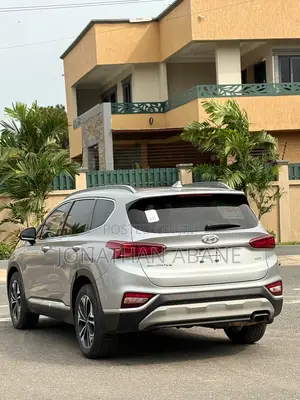 Hyundai Santa Fe 2020 Gold