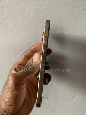 Apple iPhone 16 Pro Max 512 GB Gold