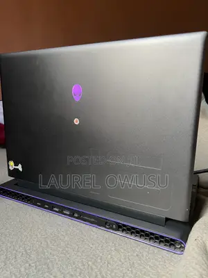 Laptop Dell Allienware M18 R1 16GB Intel Core i7 SSD 1T