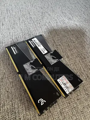 ASUS ROG 32gb Dddr5 Rams 6400mhz