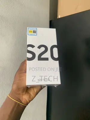 New Samsung Galaxy S20 FE 128 GB Blue