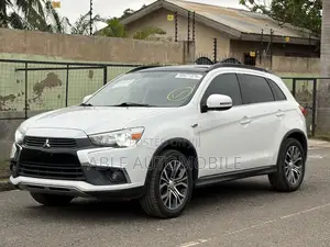 Mitsubishi Outlander Sport 2.0 ES 2016 White