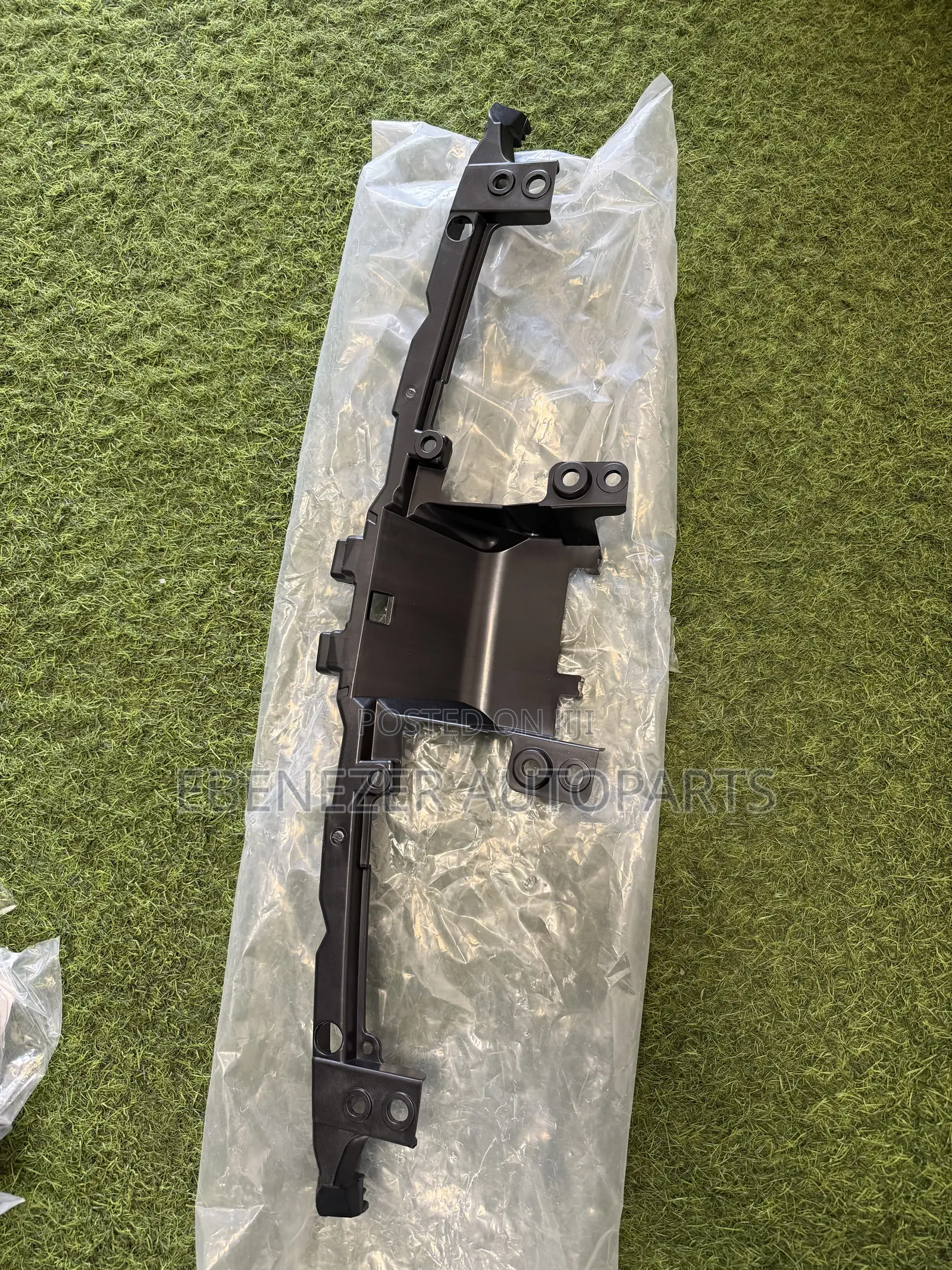 Honda CRV Cr-v Grille Bracket 2017 2018 2019