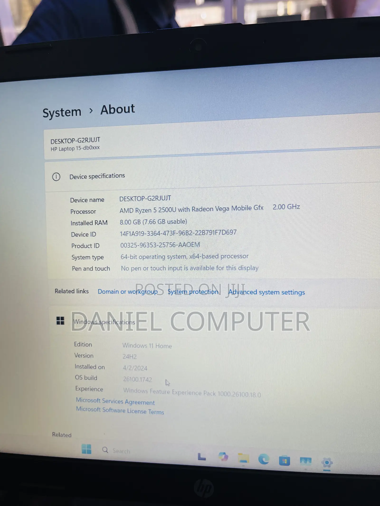 Laptop HP 15 8GB AMD Ryzen 5 HDD+SSD 320GB