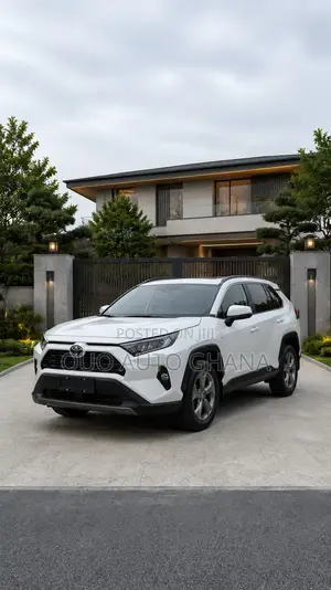 Toyota RAV4 2023 White