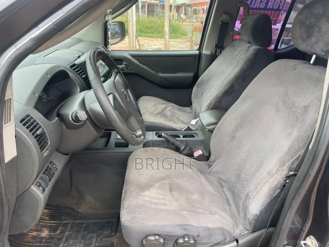 Nissan Navara 3.0 2009 Gray
