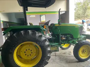 John Deere 5310