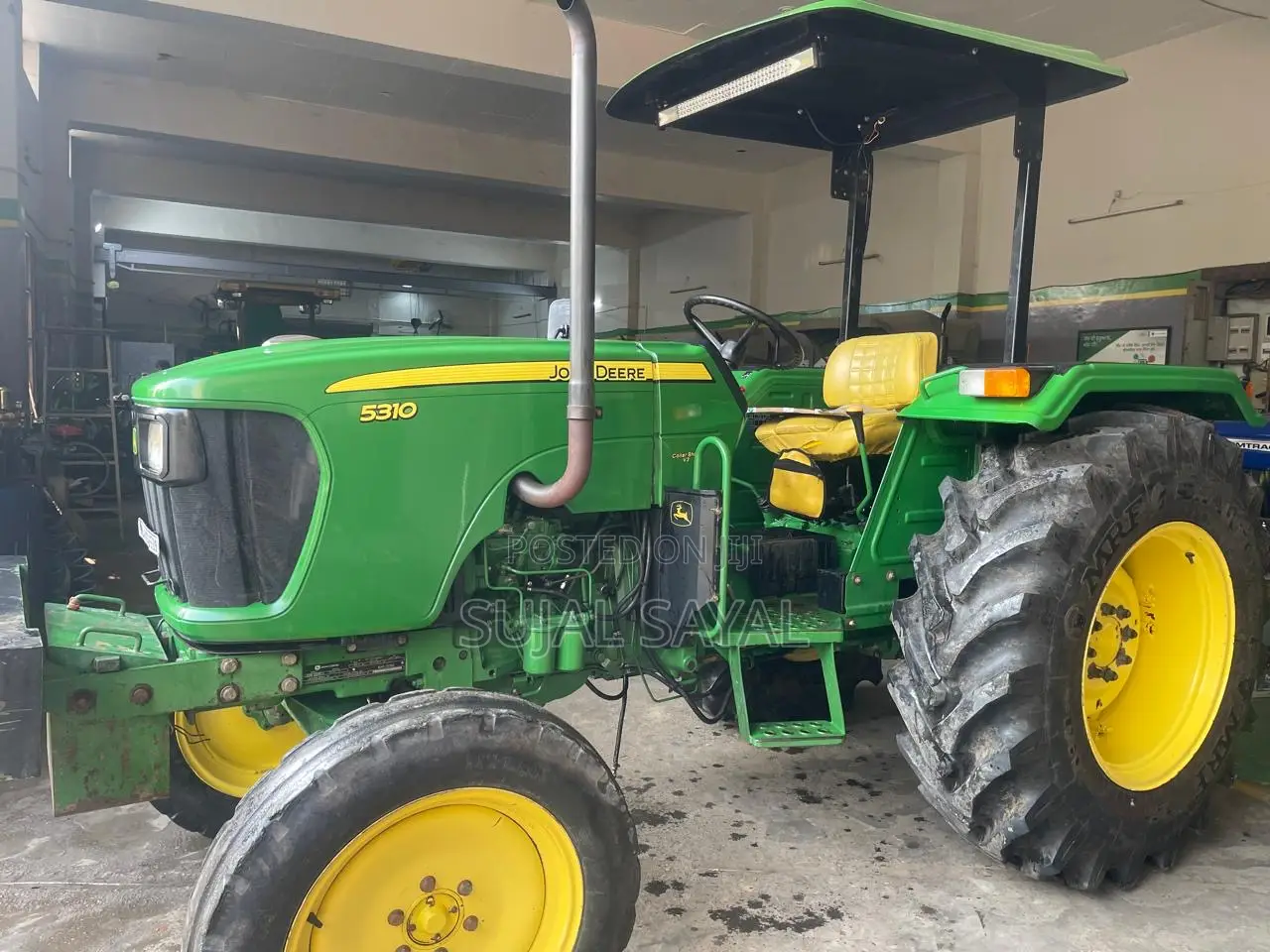 John Deere 5310
