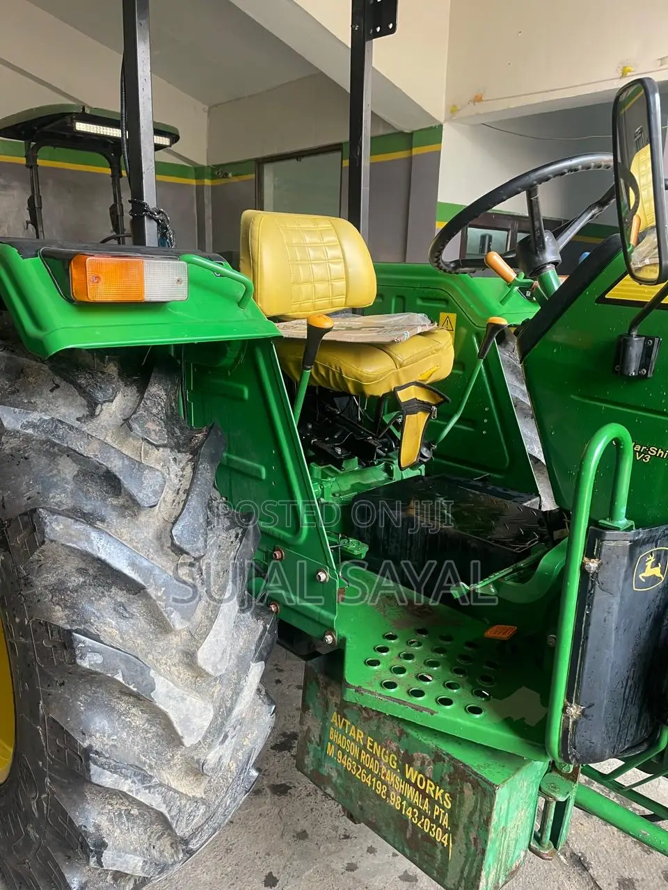 John Deere 5310