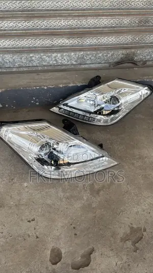 SsangYong Rexton 3 Headlight 2012,2013,2014,2015,2016,2017,2018