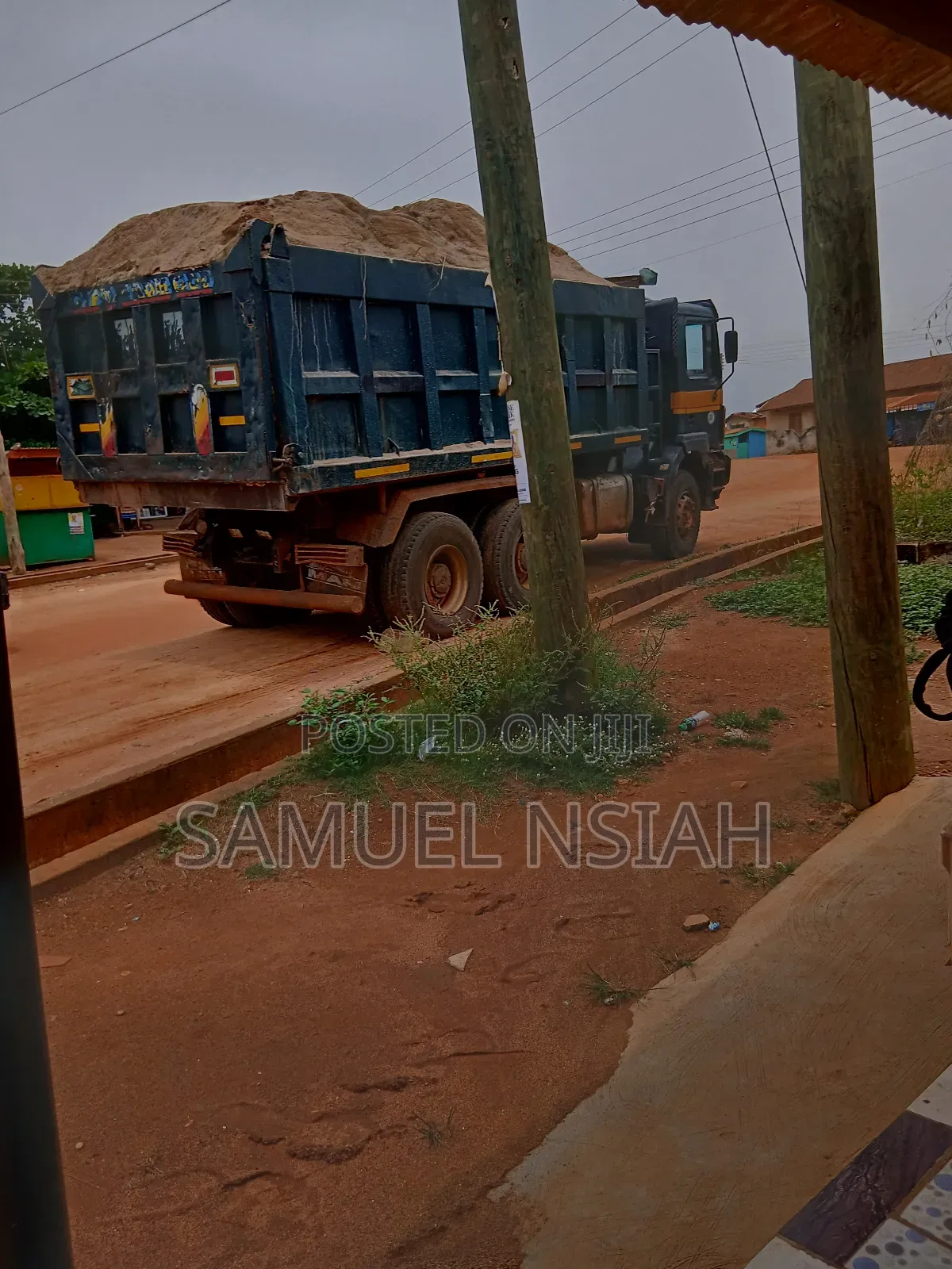 Tipper Truck