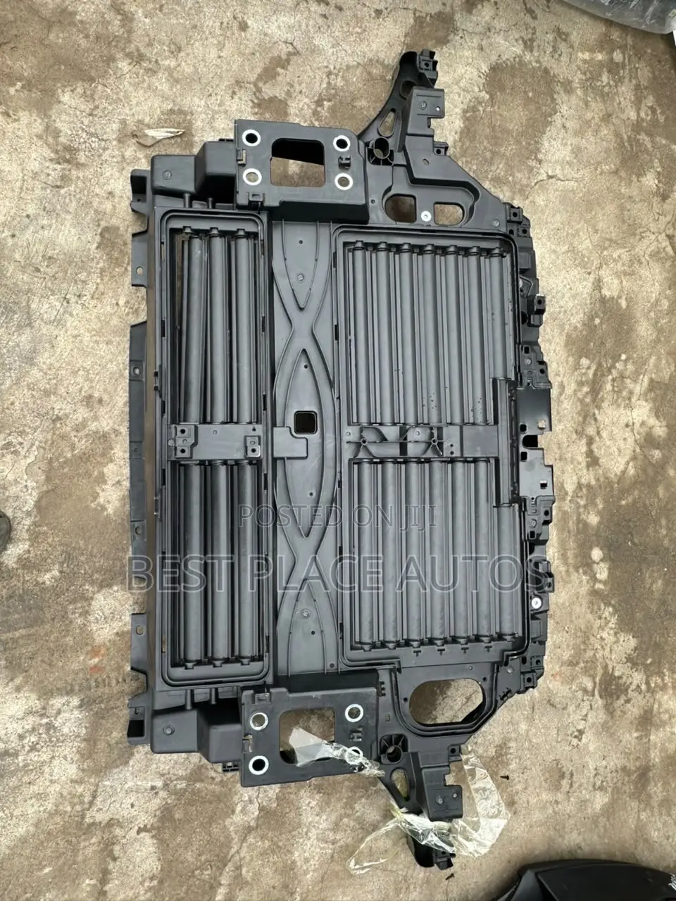 Ford Explorer 2020 2024 Shutter Grille Andsupport