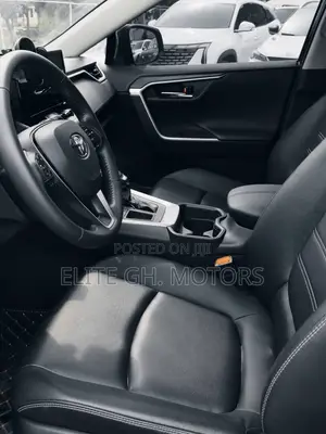Toyota RAV4 2025 Black