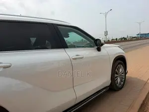 Toyota Highlander Platinum 2021 White