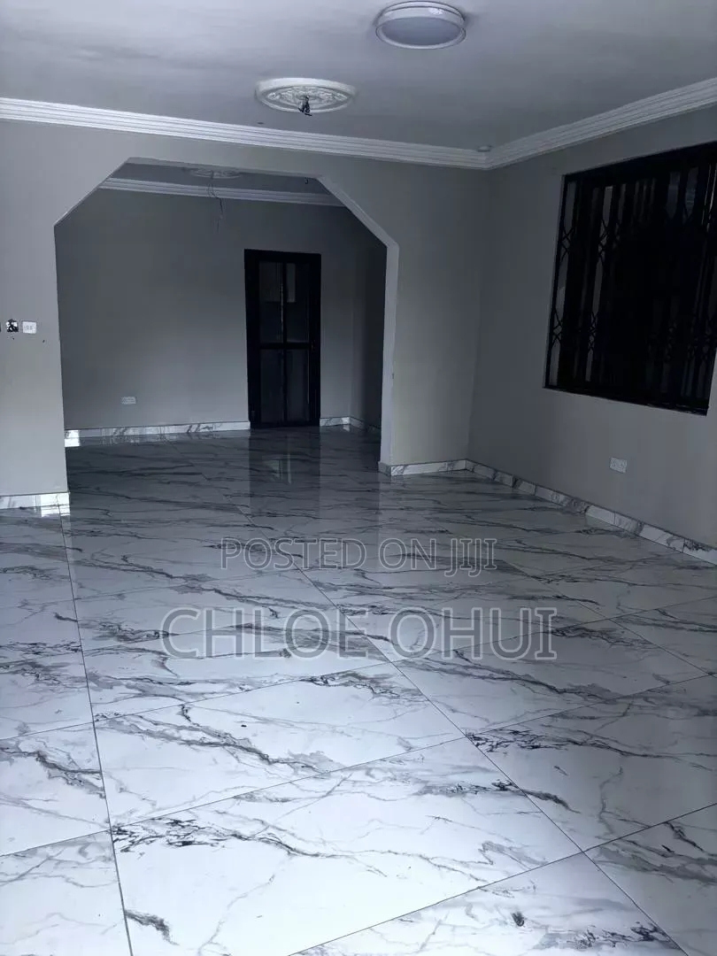 2bdrm House in Weija for rent