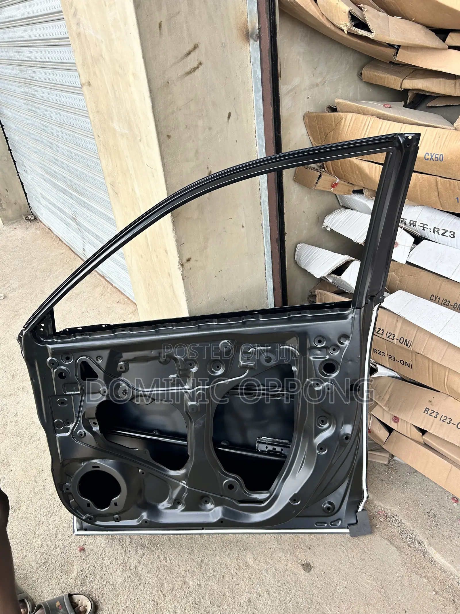 Honda CRV 2023-2025 Front Door Right Empty
