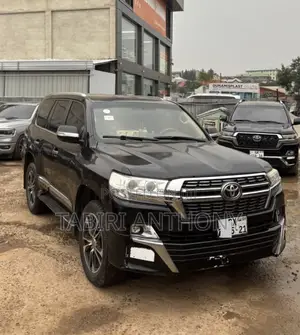 Toyota Land Cruiser 2014 Black