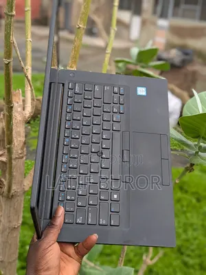Laptop Dell Latitude 7480 8GB Intel Core i7 SSD 256GB