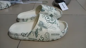 Slippers Outdoor Indoor Men and Women