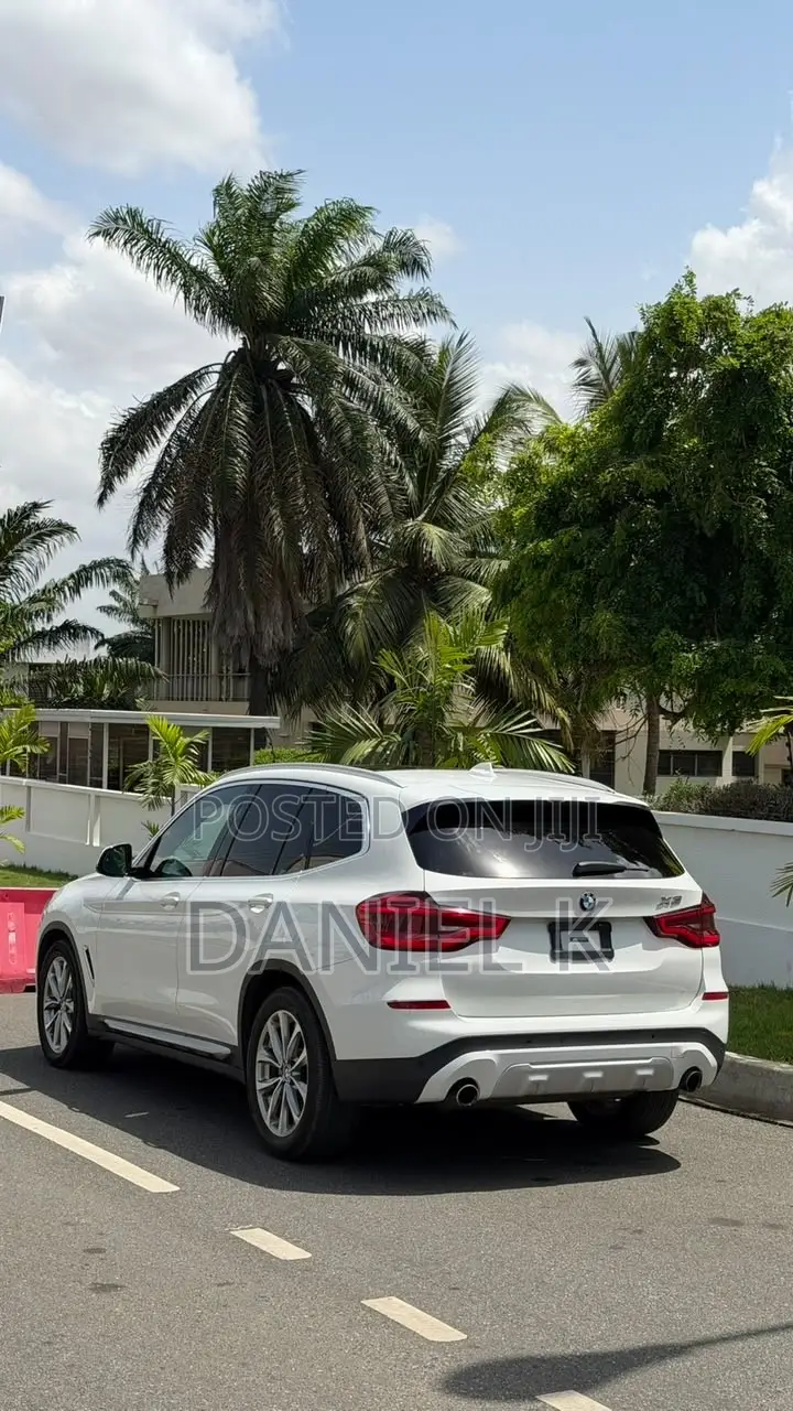 BMW X3 xDrive30i AWD 2018 White