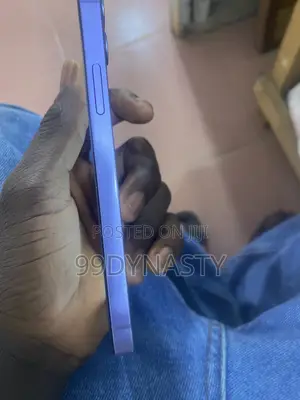 Apple iPhone 12 64 GB Blue